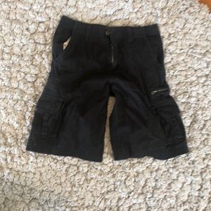 Men’s cargo shorts size 28
